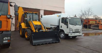 Buldoexcavator Cukurova 884 pentru Exdrupo