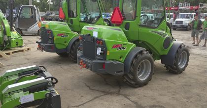 Mini - tractoare Avant 860i - Asociatia de Gospodarire a Spațiilor Verzi Chișinau