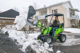 Cupa cu autodescărcare