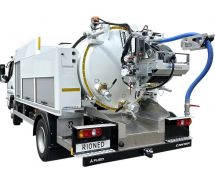 Rioned FlexCom - Unitate manevrabilă combinată (canalizare/aspirare) pentru zone cu acces limitat