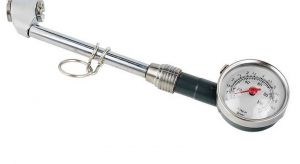 Шинный манометр для грузовиков GEKO G01271 (0,5–7,5 бар)