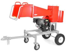 Tocător de crengi pe benzină HECHT 6645