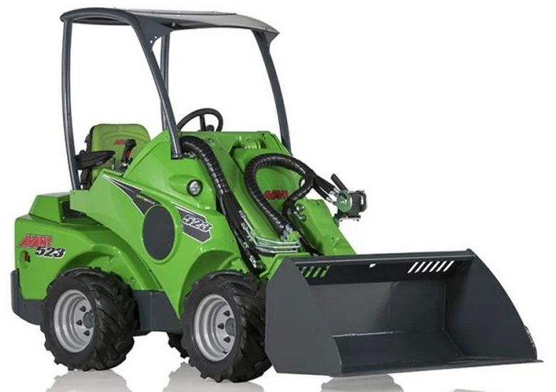 Mini‑încărcător frontal AVANT 523