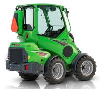 Minî-încărcător AVANT 645i