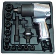 1/2" Cheie pneumatica impact cu un set de capete ST-5548-12 1/2" Cheie pneumatica impact cu un set de capete ST-5548-12