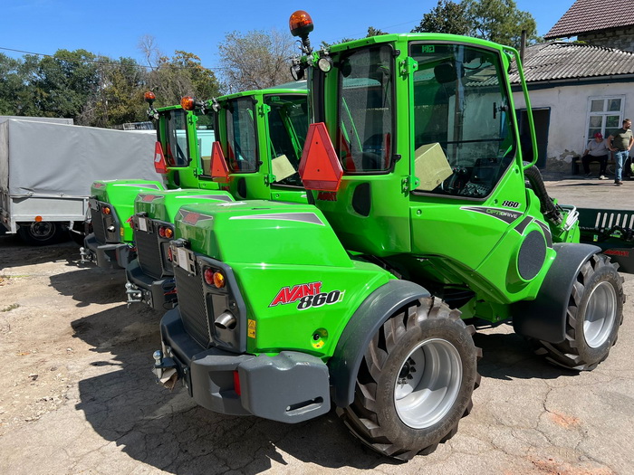 Mini-tractor Avant 860i Moldova